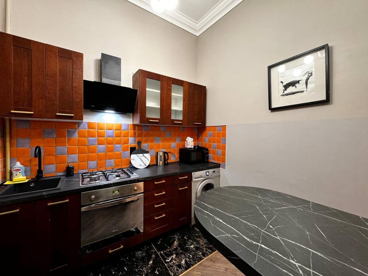 Deribasivska 10 Luxury Apartment Odessa Eksteriør bilde